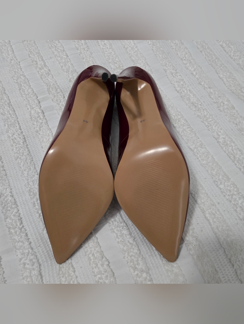 Up2Step Burgundy Patent Leather Pumps - Picture 3 of 5